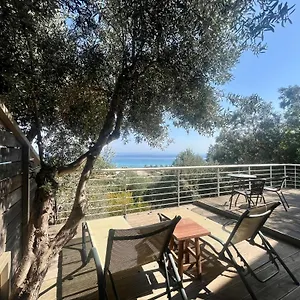 The House - & (adults Only) Πανσιόν